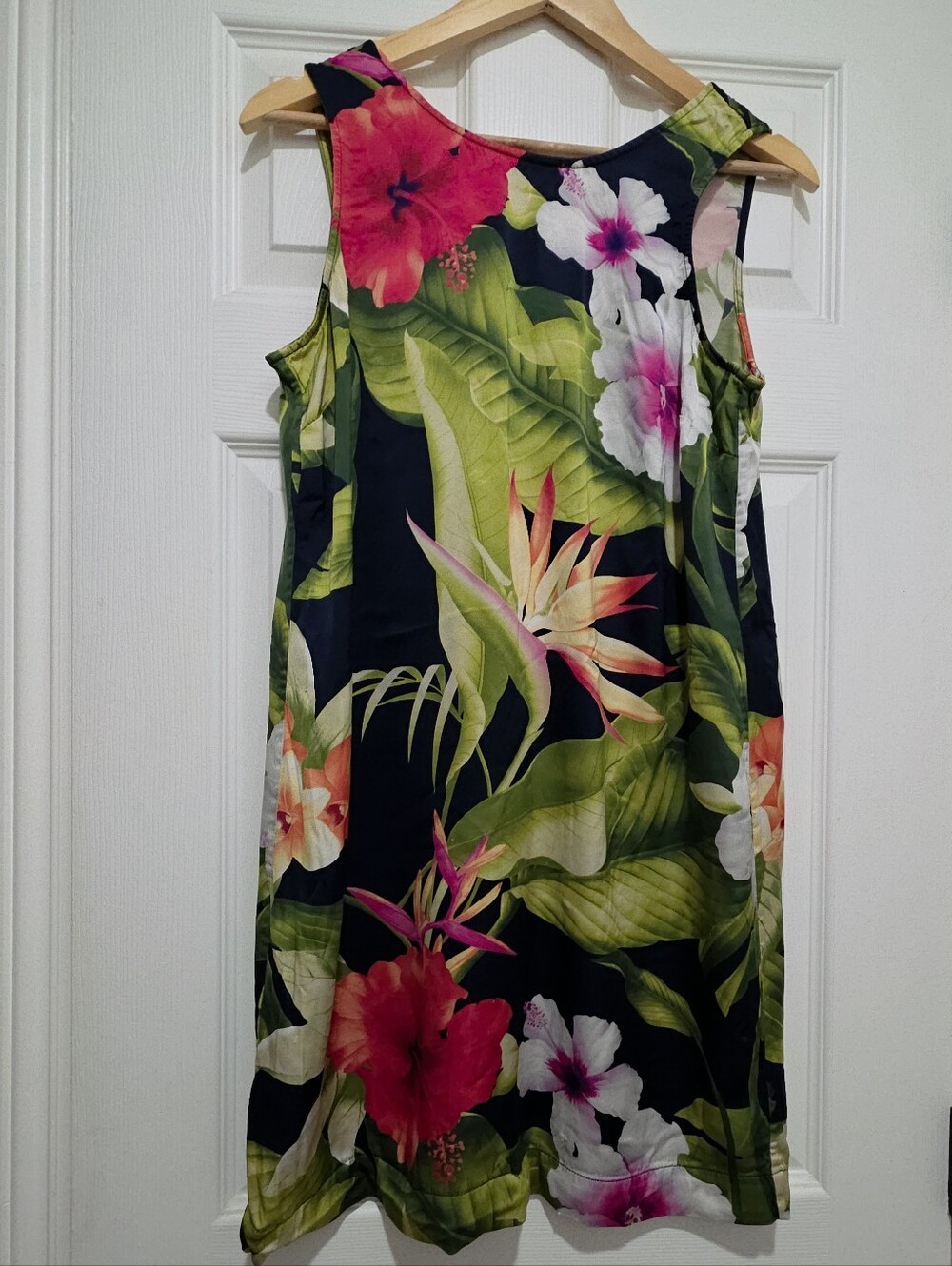 Tommy Bahama Tropical Floral Sleeveless Shift Dress - Navy & Green